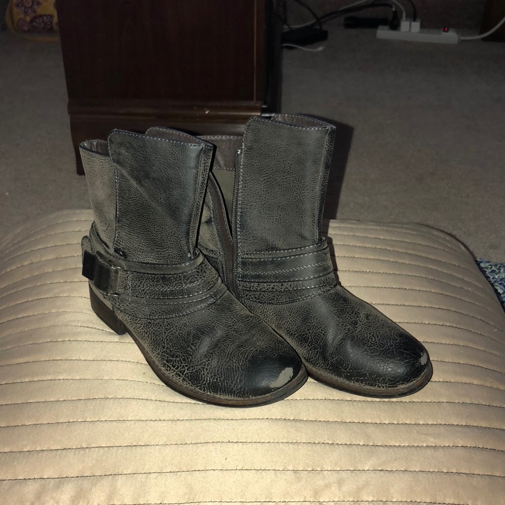 Crown Vintage bailey ankle boots